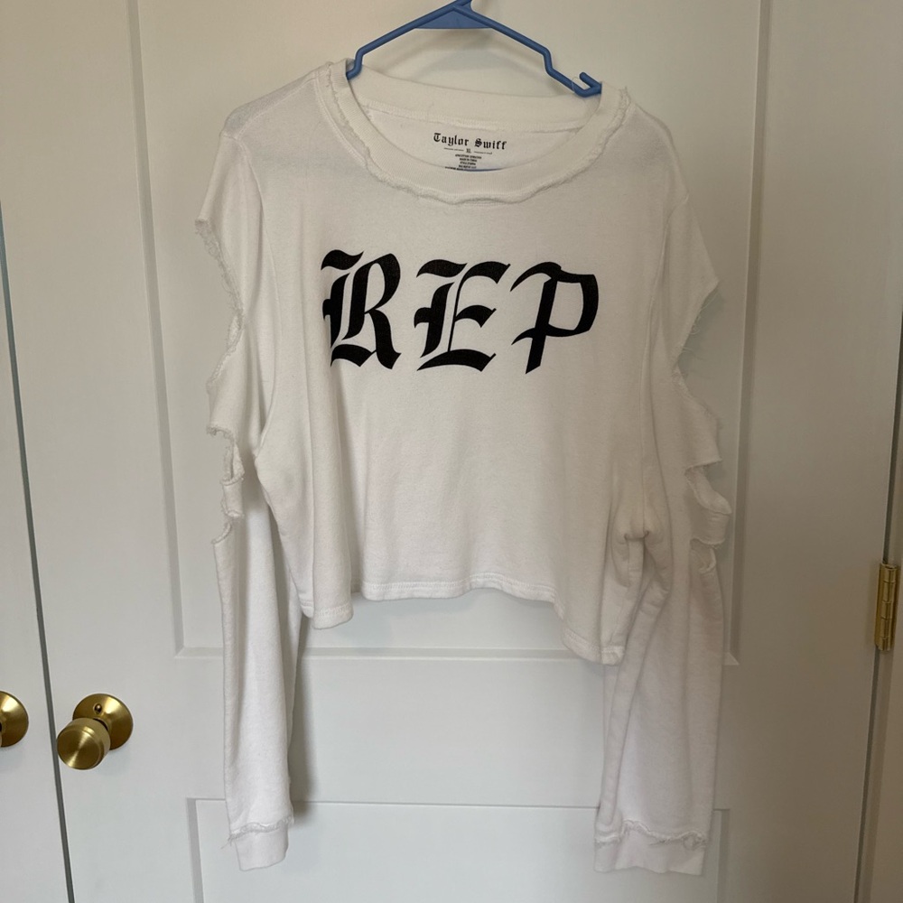 Taylor Swift REP cropped distressed sweatshirt